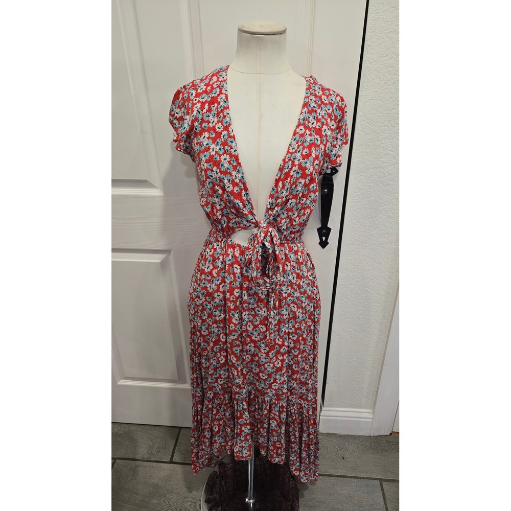 Olivacious Red Floral Tie Front Cutout Maxi Dress Size‎ L